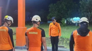 Unit Siaga SAR TOlitoli bersiap berangkat ke Buol untuk penarian anak yang hanyut terbawa arus di Pantai Buol, Sabtu (15/2/2025). (FOto: Basarnas Palu)