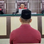 Majelsi Hakim membacakan vonis 10 bulan penjara kepada pelaku penganiayaan jurnalis Aceh di Aceh, Kamis (17/4/2025). (Foto: KKJ Aceh)