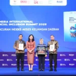 Peluncuran IKAD pada Indonesia International Financial Inclusion Summit (IFIS) 2025 di Jakarta, Selasa (6/5/2025). (Foto: OJK)