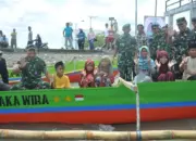 Pangdam XXIII Bantu Siswa di Kepulauan Togean dengan Perahu Katinting