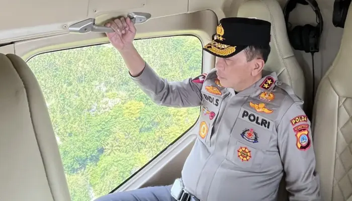 Pantau Kesiapan Operasi Ketupat Tinombala dengan Patroli Udara